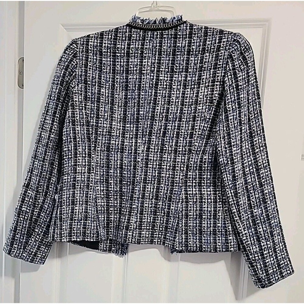 Tahari Arthur Levine Blue Fringe Braid Trim Tweed Crop Lady Jacket Blazer Sz 6 - Picture 7 of 7